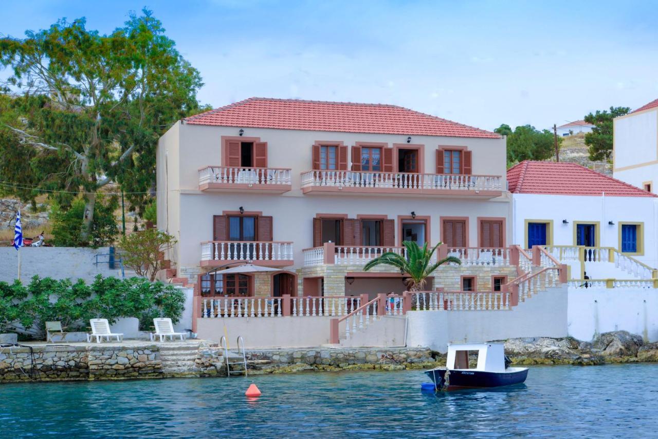 Villa Skiadeni Chalki Town Екстериор снимка