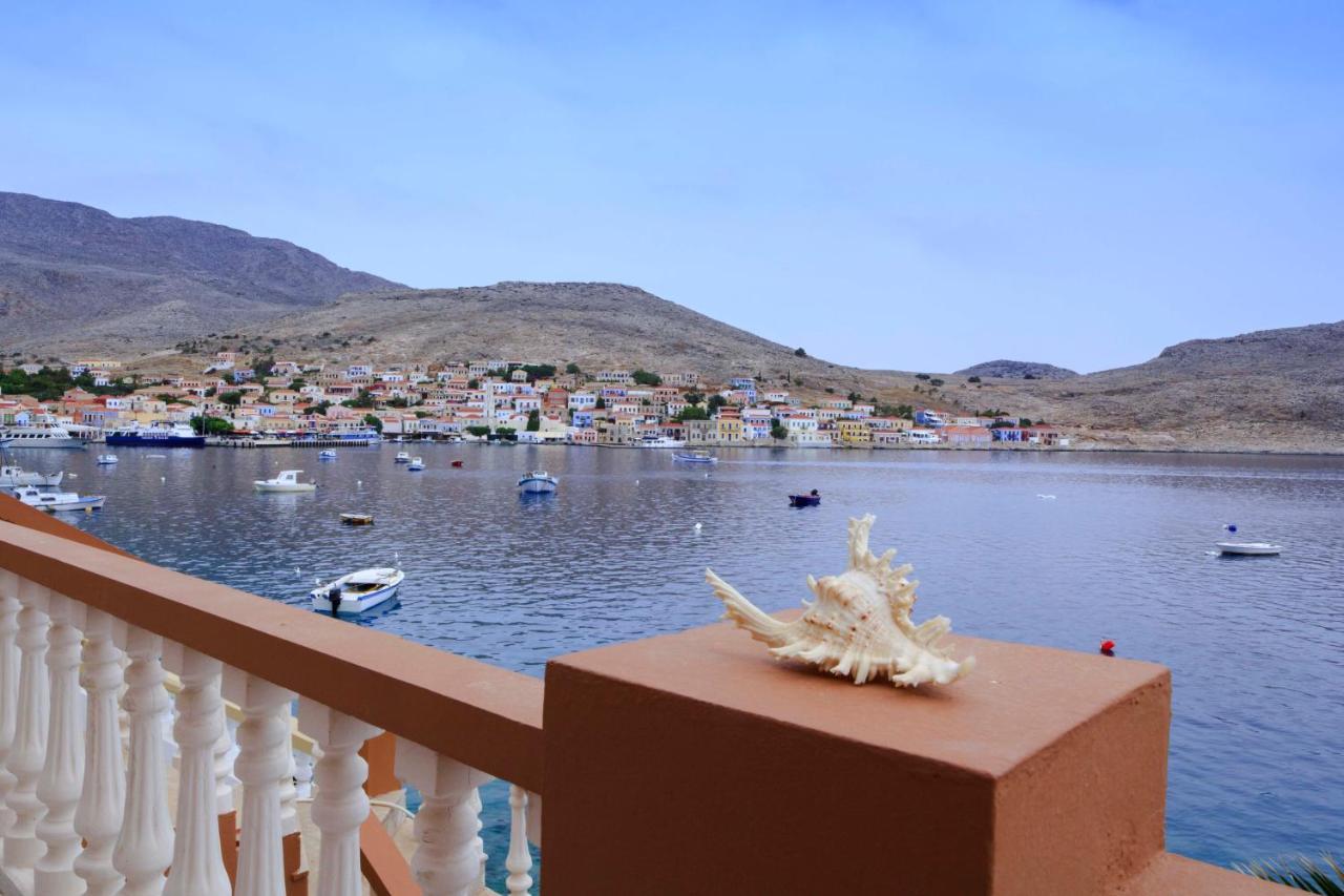 Villa Skiadeni Chalki Town Екстериор снимка