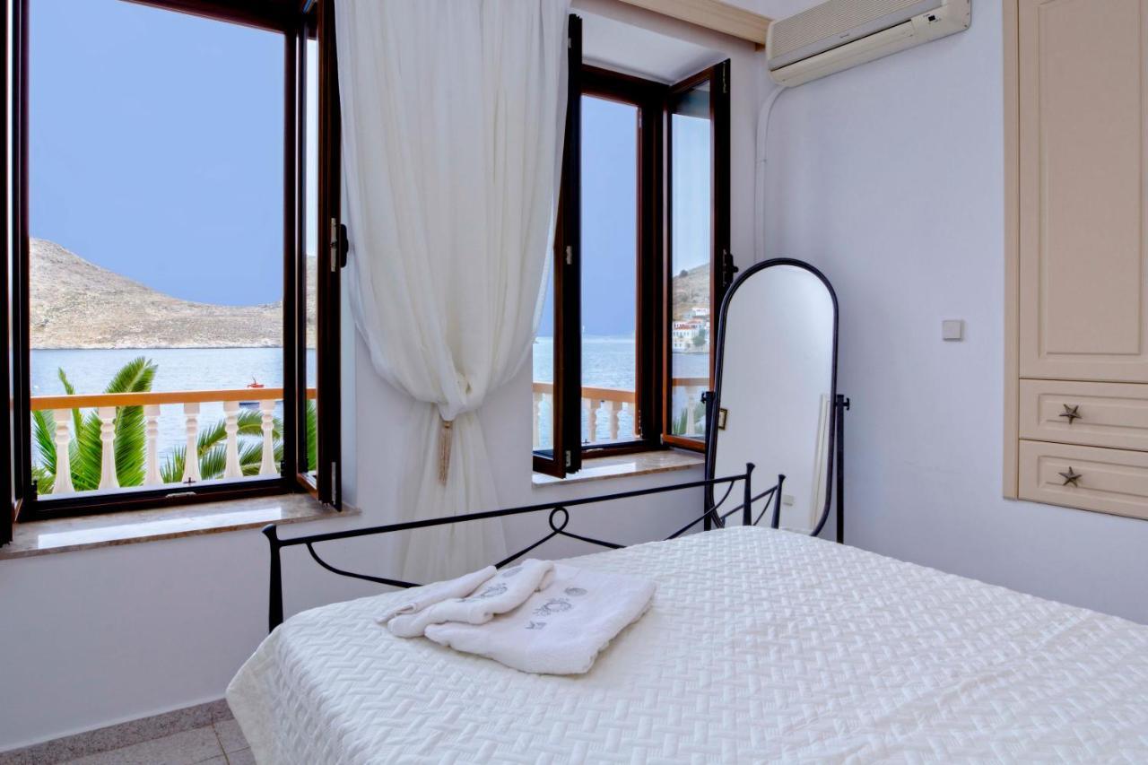 Villa Skiadeni Chalki Town Екстериор снимка