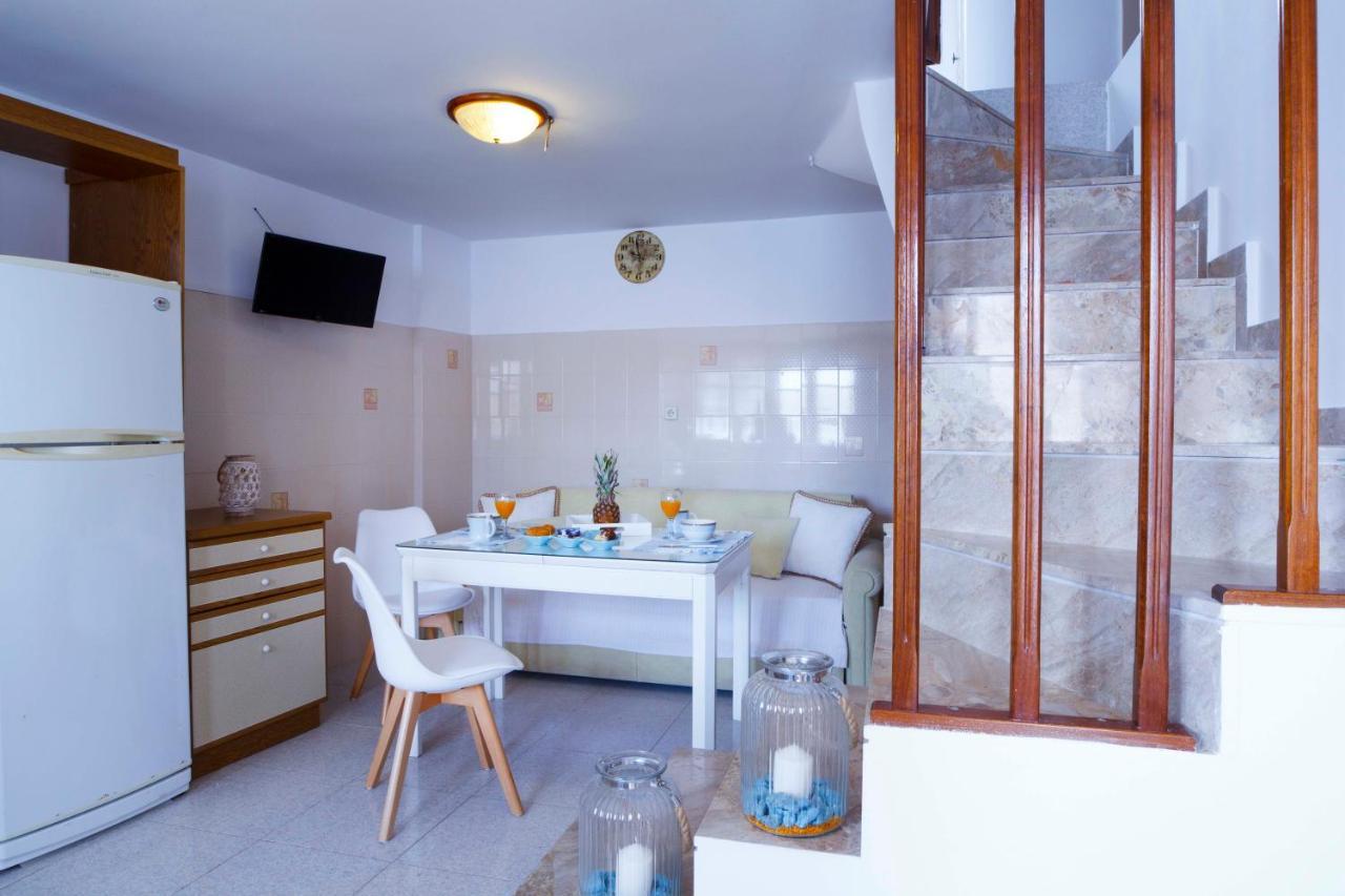Villa Skiadeni Chalki Town Екстериор снимка